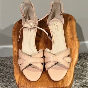 Cole Haan Nude Blush Leather Cross‑Strap Ankle‑Strap Sandals 6.5B.